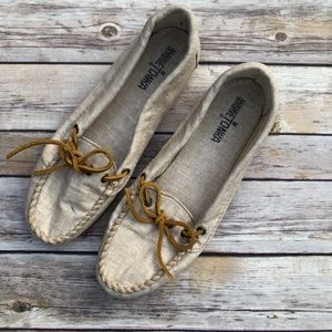 Minnetonka canvas moccasins